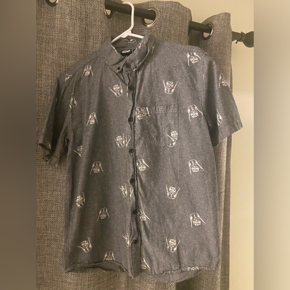 Short sleeve button up Star Wars shirt